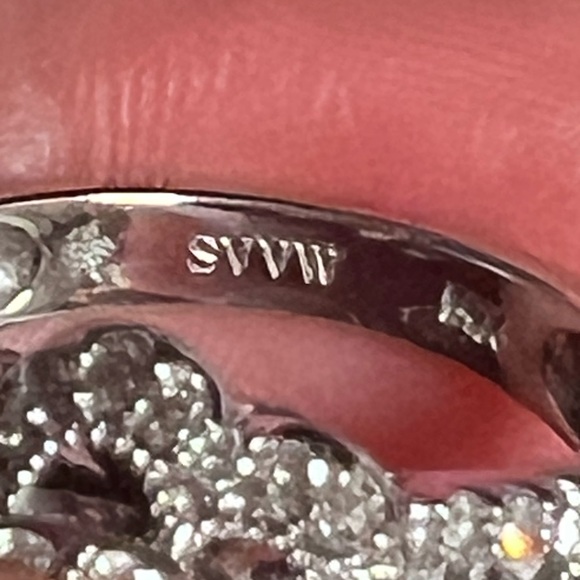 Simply Vera Vera Wang Diamond Flower Ring 🌸 - Picture 4 of 15